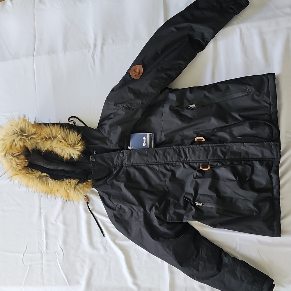Women's Waterproof Snow Ski Jacket Coat - Amazing inside pockets!